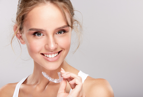 Why More Adults in Europe Are Choosing Invisible Braces in 2025